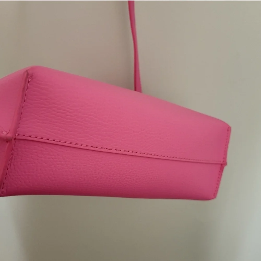 Kate Spade Foster Court Pepper Crossbody Bag Purse Hot Pink Tassels NWOT - Picture 4 of 10